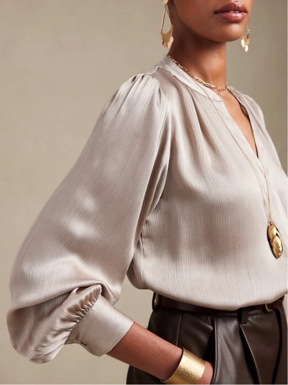 Banana Republic Dusty Rose SATIN SHIRRED-NECK BLOUSE